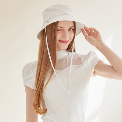 White Heart Neck See-through Half Sleeve T-shirts