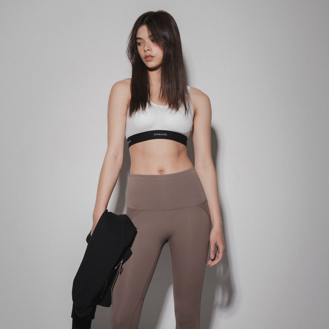 Ash Brown Length 9 Secret Hip-up Leggings