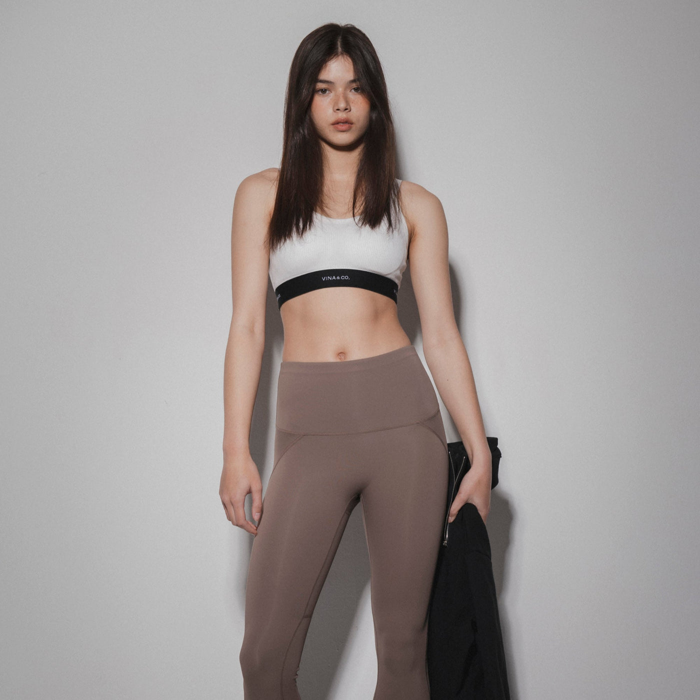 Ash Brown Length 9 Secret Hip-up Leggings