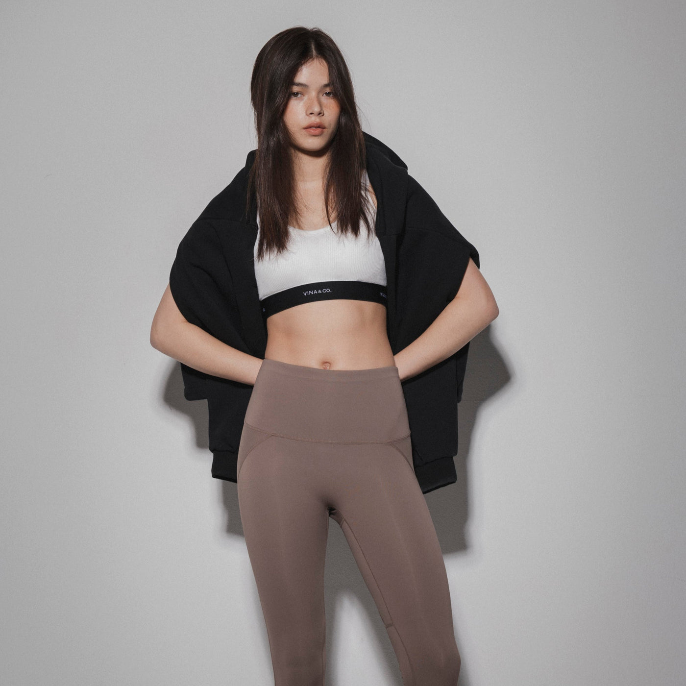 Ash Brown Length 9 Secret Hip-up Leggings