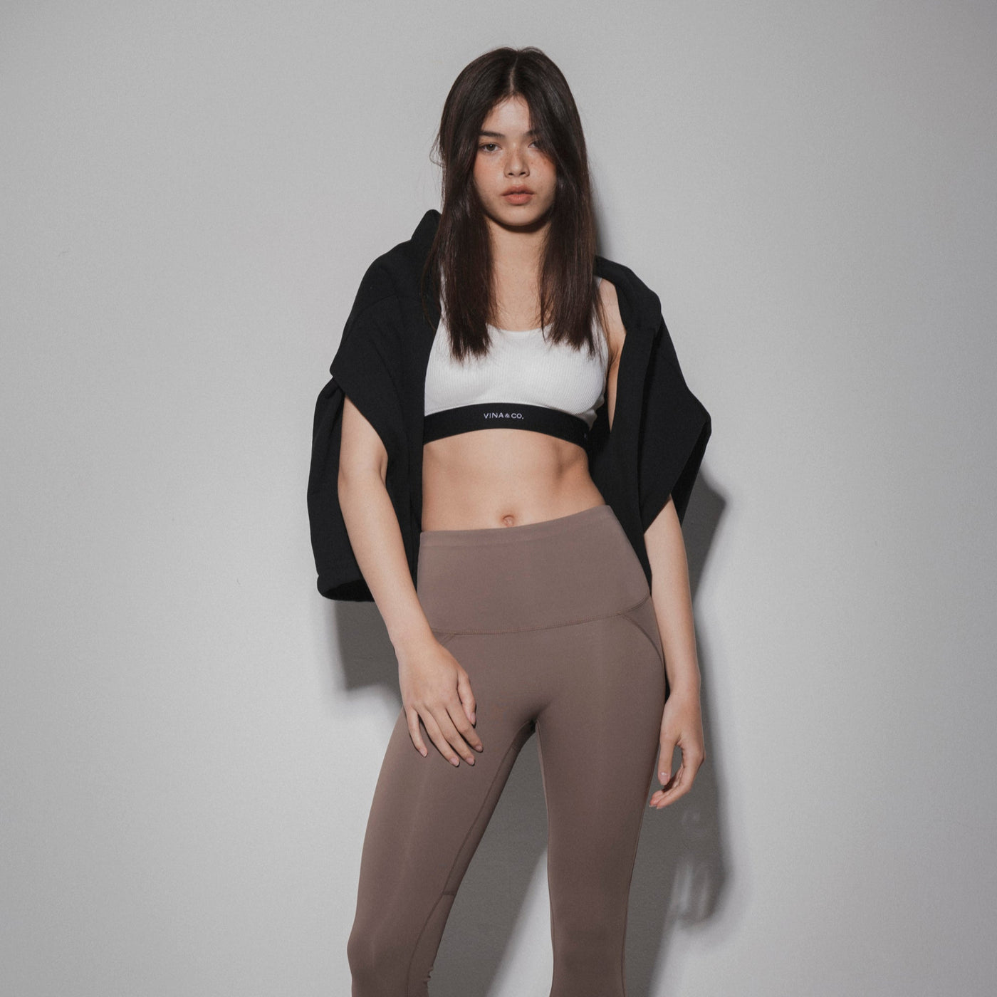 Ash Brown Length 9 Secret Hip-up Leggings